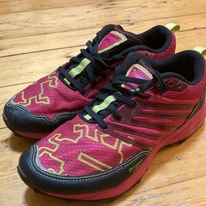 Icebug Anima Bugrip carbide studded winter running shoes W8.5